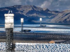 Usina de energia solar de US$ 2,2 bilhões apoiada por Obama é um “poço de dinheiro”, deixando os contribuintes pagarem a conta