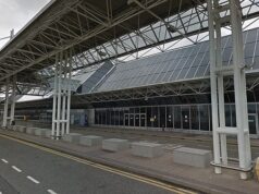 O aeroporto de Manchester foi fechado por três horas após uma perseguição policial após o acidente fora do terminal