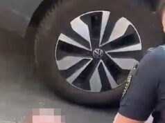 Motorista dirige ‘a 60 mph’ em direção à multidão, mata dois e fere muitos outros ‘após uma discussão’ na Alemanha, dizem testemunhas