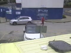 Momento em que a professora que ‘abusou sexualmente e matou seu filho adotivo’ disse aos médicos do hospital: ‘Eu a matei’