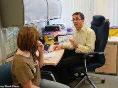Estatísticas chocantes que envergonham todos os consultórios de GP na Inglaterra: as reclamações atingiram um recorde, com ‘má comunicação’ e ‘comportamento da equipe’ levando à raiva dos pacientes