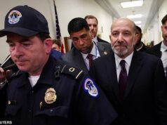 Howard Lutnick enfrenta intensos interrogatórios a portas fechadas sobre o caso Epstein enquanto luta para permanecer nas boas graças de Trump