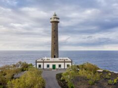 Dentro de um farol das Ilhas Canárias que foi destruído – e agora abriga um hotel de luxo com piscina infinita, deck de observação privativo e farol que ainda funciona hoje