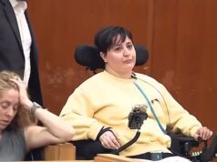 Mulher paralisada enfrenta corajosamente o idiota do metrô de Nova York que arruinou sua vida ao ser condenada à prisão… e ela estará de volta antes de envelhecer