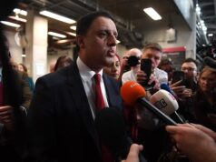 Paul Sinclair: Para um homem sem um plano, a malandragem e o riso nunca serão suficientes para Anas Sarwar e o Partido Trabalhista.