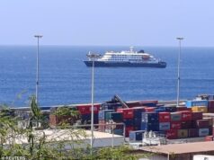 EUA enviam voo de evacuação para resgatar 17 americanos presos em navio de cruzeiro contra o Hantavírus e levá-los para um centro de quarentena de última geração em Nebraska