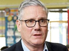 Keir Starmer está à beira do abismo ao se recusar a se mover ‘para a esquerda ou para a direita’ após o martelo eleitoral local: ATUALIZAÇÕES AO VIVO