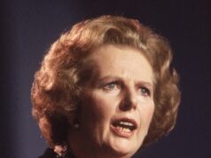 A peça teatral O Assassinato de Margaret Thatcher provocou indignação em Liverpool apenas uma semana depois que um homem armado tentou atirar em Donald Trump.