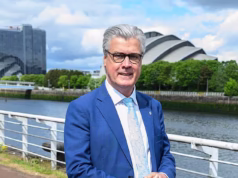Disputa racial quando Malcolm Offord deu a resposta ‘Pergunte a Sarwar’ quando questionado sobre as reivindicações da lei Sharia do MSP