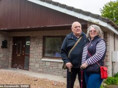 Casal forçado a viver em uma caravana por um ano depois de contratar uma construtora para reformar sua casa de £ 100.000