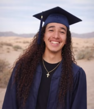 108506517-15805611-Jaysyn_Robles_an_18_year_old_senior_at_Imagine_Prep_at_Coolidge_-a-18_17784363304.avif