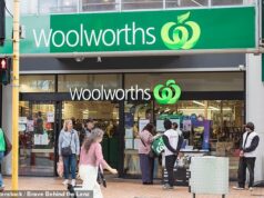 Reclamações legais depois que funcionário da Woolworths zombou de ‘craque de encanador’