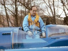 O icônico hidroavião Bluebird K7 retornou a Constance Waters pela primeira vez em quase 60 anos, após o infame acidente que matou seu piloto em busca de emoção.