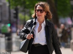 Quentin Letts: Liz Kendall aparece, sua blusa de seda desabotoada logo ao norte do umbigo. Que reunião foi essa
