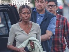 Michelle Obama parece preocupantemente magra no jantar em Beverly Hills com Malia e Sasha – enquanto a ausência de Barack alimenta novos sussurros sobre seu casamento