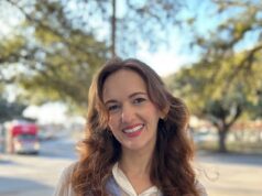 Exposta a torção secreta do glamoroso democrata do Texas: o passado do candidato ao Congresso volta para assombrá-la