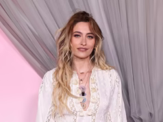 Paris Jackson comemora ‘grande vitória’ quando o juiz ordena que os executores do patrimônio do pai Michael devolvam US $ 625.000 em bônus