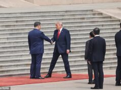 Trump recebeu uma recepção de Estado espetacular de Xi da China ao cumprimentar o presidente em Pequim