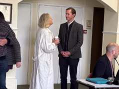 A esposa do ícone do design, Sir Terence Conran, entrou em confronto com os caminhantes de ‘Weasley’ ao apoiar a tentativa de Pippa Middleton de impedir os caminhantes de usar o caminho da mansão de £ 15 milhões.
