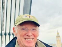 O piloto do Spitfire que morreu quando a réplica do avião ‘perdeu o controle’ sobreviveu aos ferimentos e morreu no incêndio, ouviu o inquérito