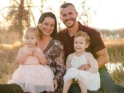 Os terríveis últimos dias da esposa grávida do pai assassino Chris Watts antes de matá-los ao lado de suas filhas. Pela primeira vez, leia todos os textos e citações arrepiantes na íntegra: ‘Meus olhos ardem de lágrimas’