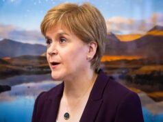 Nicola Sturgeon diz que tem ‘perguntas sérias para responder’ sobre o escândalo do SNP – já que é revelado como seu marido de desfalque declarou ‘Sou um homem de dinheiro’ antes de comprar pingentes que usa regularmente em Holyrood