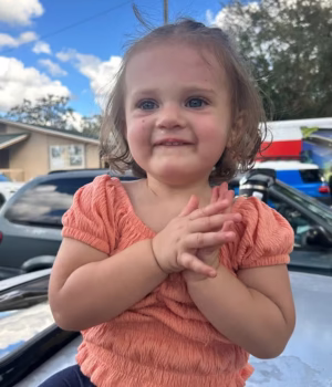108907549-15852187-Avery_Lynn_Sexton_died_at_New_Smyrna_Beach_in_Florida_after_runn-a-61_17798976518.avif