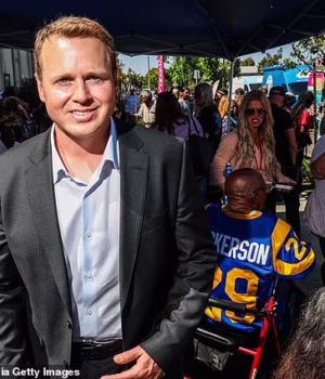 108916657-15853833-Reality_TV_villain_Spencer_Pratt_says_he_s_building_a_remarkable-a-3_177992629339.avif