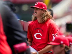Rhett Lowder, do Reds, começará a reabilitação em 2 de junho. O próximo retorno para IL?