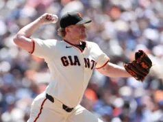Logan Webb, do Giants, vai para IL de 15 dias com bursite no joelho direito e encerra sequência de partidas consecutivas