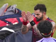 IPL 2026: RCB busca aumentar o controle na vaga nos playoffs enquanto KKR luta pela sobrevivência