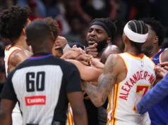 Mitchell Robinson, do Knicks, multado em US$ 50 mil, Dyson Daniels, do Hawks, US$ 25 mil pela briga no jogo 6 da NBA