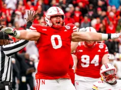 O ex-atacante defensivo do Nebraska está trocando de posição para Tampa Bay