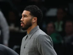 Jayson Tatum e Celtics seguem o ‘protocolo de retorno ao jogo’ devido à rigidez do joelho esquerdo e perdem o jogo 7 contra o 76ers