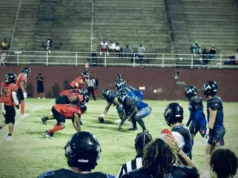 A defesa lidera o futebol do Panama City Panthers em Atlanta