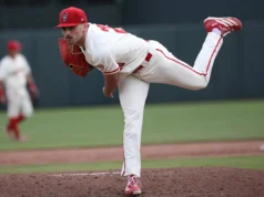 NC State precisa de uma vitória na série contra Miami