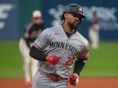 A dobradinha de RBI de Byron Buxton na 11ª entrada leva os Twins a uma vitória por 2 a 1 sobre os Guardians.