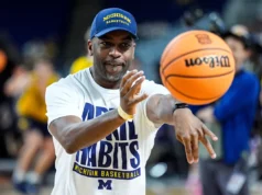 Podcast de basquete de Michigan: Mike Boynton se junta a ‘Hail Yes’ para falar das manchetes