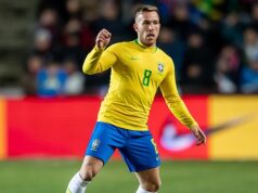 Arthur Melo deve agora retornar à Juventus no verão