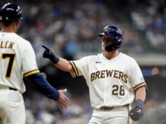 Os Brewers conquistaram uma vitória por 6-2 sobre os Cardinals