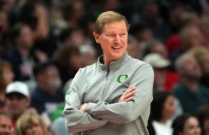Como será a escalação inicial do basquete masculino do Oregon em 2026?