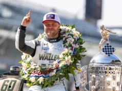 Felix Rosenqvist em sua volta vencedora da Indy 500: ‘Não se preocupe em bater’