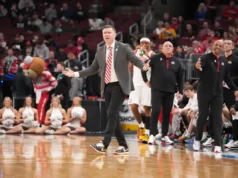 O basquete do estado de Ohio programa o UConn Huskies nas próximas duas temporadas