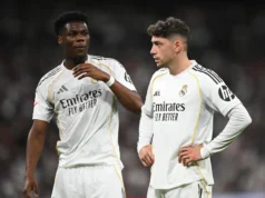 Real Madrid abrirá processos disciplinares contra Valverde e Choumeni, dizem fontes