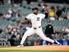 Red Sox e Tigers limpam o banco, Framber Valdez é ejetado após ser atingido por um arremesso de Trevor Story