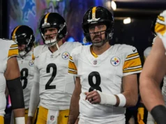 O GM do Steelers, Omar Khan, expressa preocupação com a reunião de Aaron Rodgers
