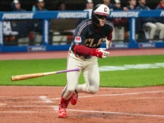 0 para uma explosão de 12 a 427 pés: o primeiro home run de Travis Bazzana na MLB entusiasma os pais