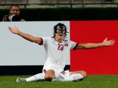 Aos 42 anos, o atacante do Catar Sebastian Soria pode ser o jogador de campo mais velho da Copa do Mundo