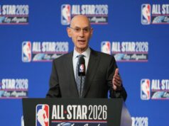 A liga da NBA usará IA para fazer decisões objetivas, disse Silver