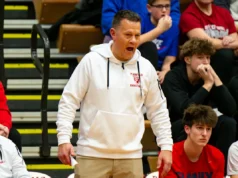 Ex-técnico de Plainfield contratado para liderar o programa da Hoosier Crossroads Conference